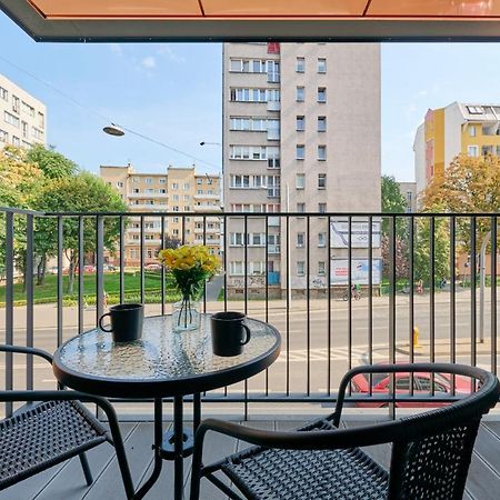 Nowoczesny Apartament Z Balkonem I Parkingiem W Centrum Wroclawia By Noclegi Renters Exterior foto