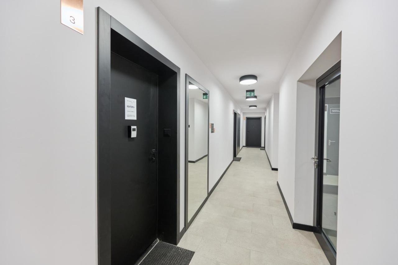 Nowoczesny Apartament Z Balkonem I Parkingiem W Centrum Wroclawia By Noclegi Renters Exterior foto
